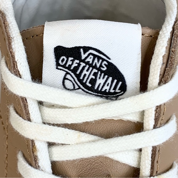 Vans - Off the Wall Sk8-Hi Tapered Soft Leather Hi-Top Sneakers - Size M8/W9.5 - Picture 13 of 16